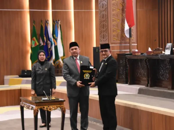 DPRD Sumsel Tetapkan 3 Rancangan Peraturan DPRD Provinsi Sumatera Selatan