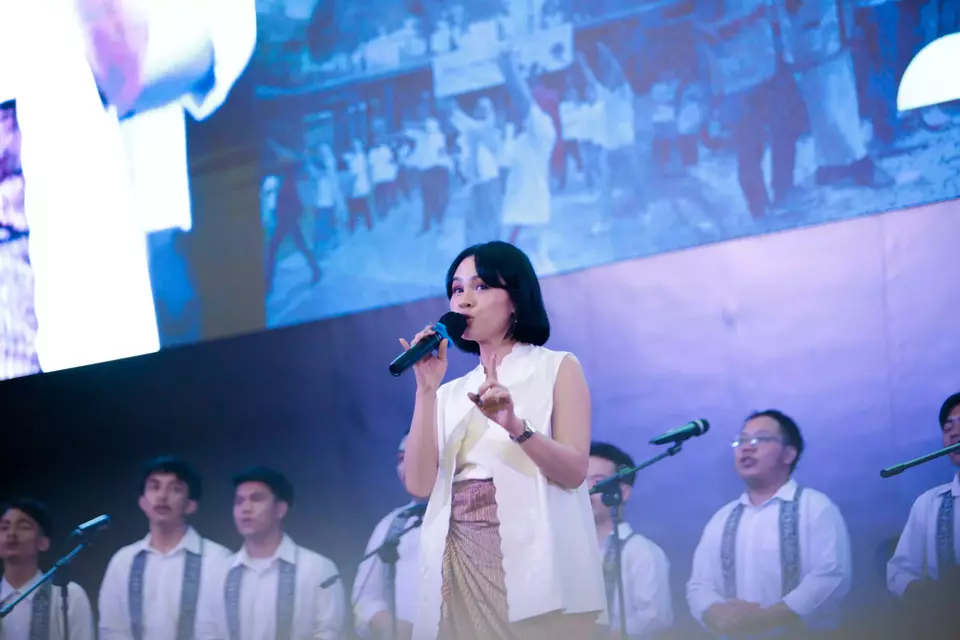 Penyanyi Andien Aisyah