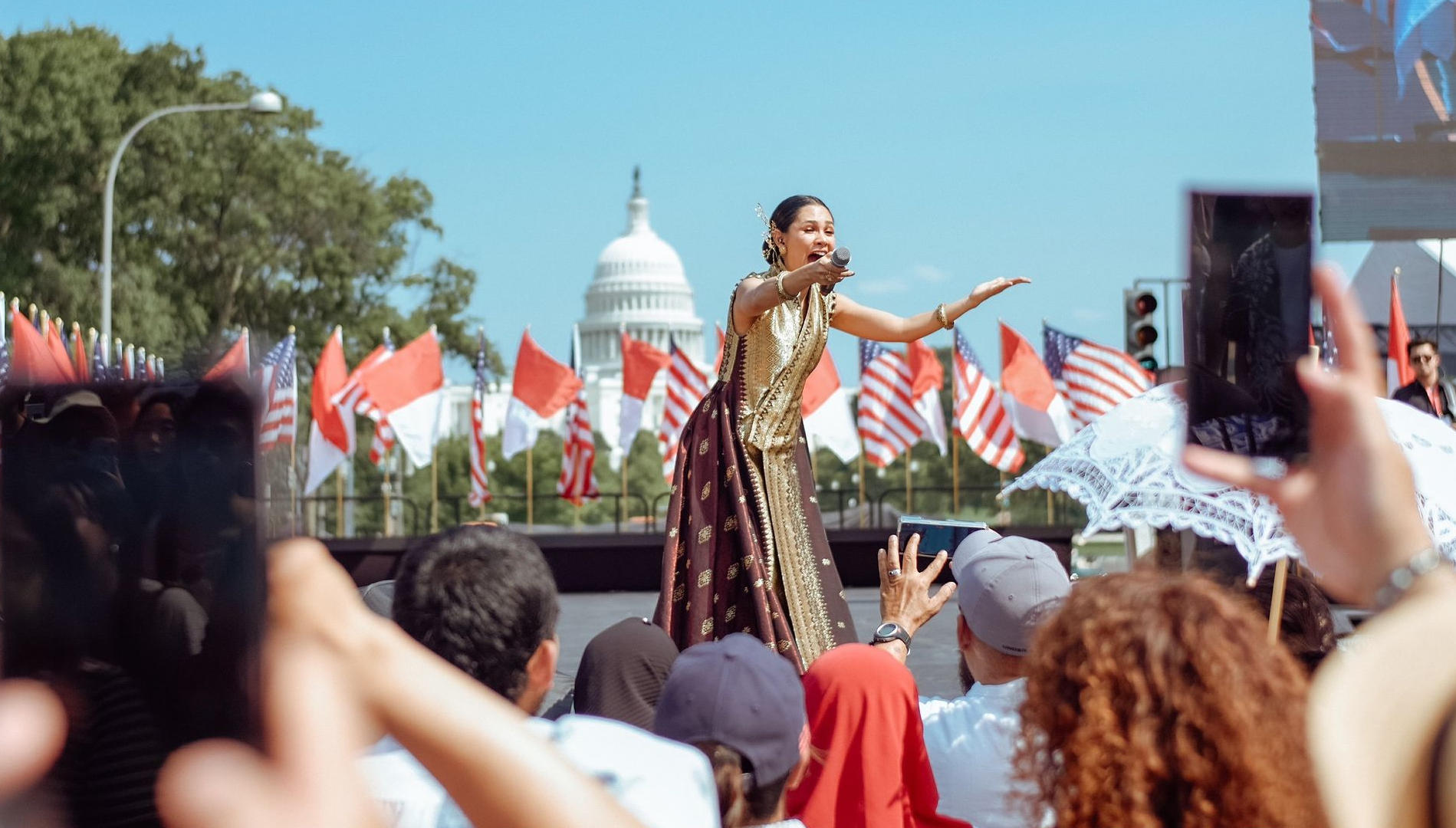 Penampilan Andien Nyanyi Di Amerika Serikat Acara Wow Indonesia