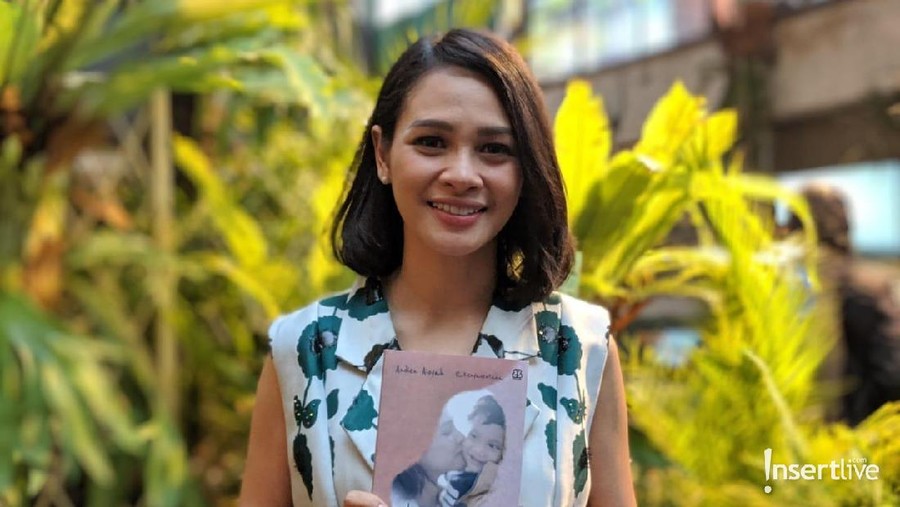 Andien Aisyah Rilis Buku Belahan Jantungku