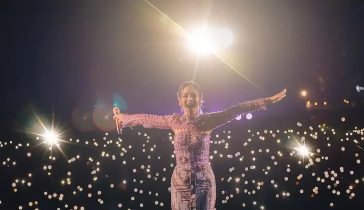 Penampilan Andien di Prambanan Jazz 2022