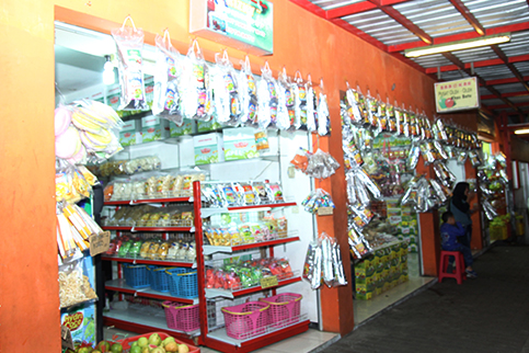 Toko Oleh Oleh di BNS Jawa Timur Park