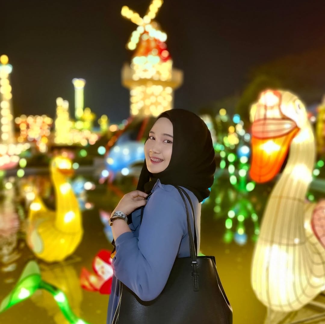 Pengunjung Bns Instagram