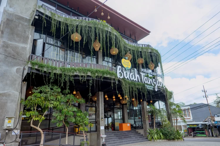 Toko Buah Tangan, Pusat Oleh-oleh Khas Batu yang Nyaman dan lengkap