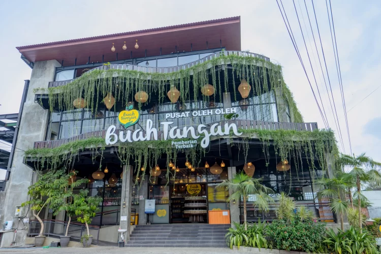 Toko Oleh Oleh Buahtangan, Pusat Oleh-oleh Khas Batu yang Nyaman dan lengkap