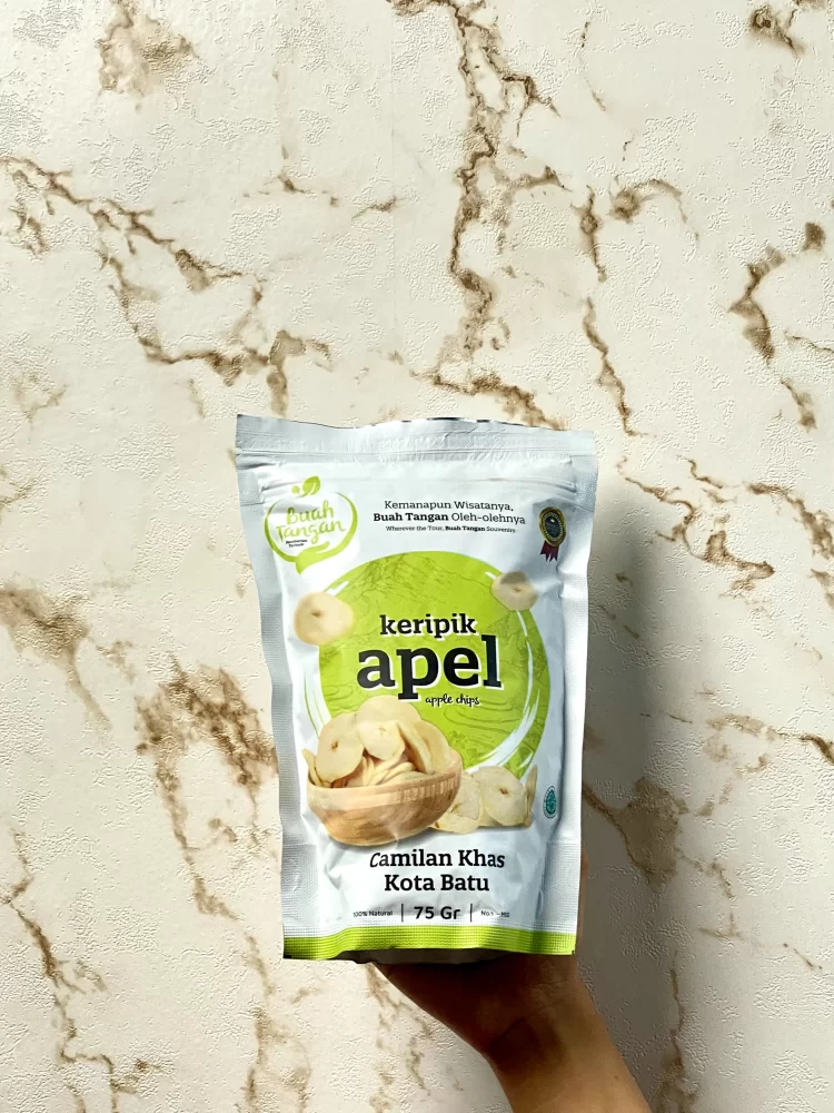 Keripik Apel di Buah Tangan, Pusat Oleh-oleh Khas Batu yang Nyaman dan lengkap