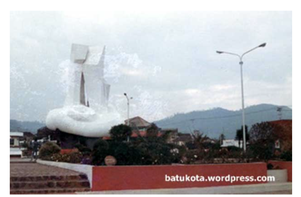 Alun-alun Batu Tempo dulu | sumber: batukita.com