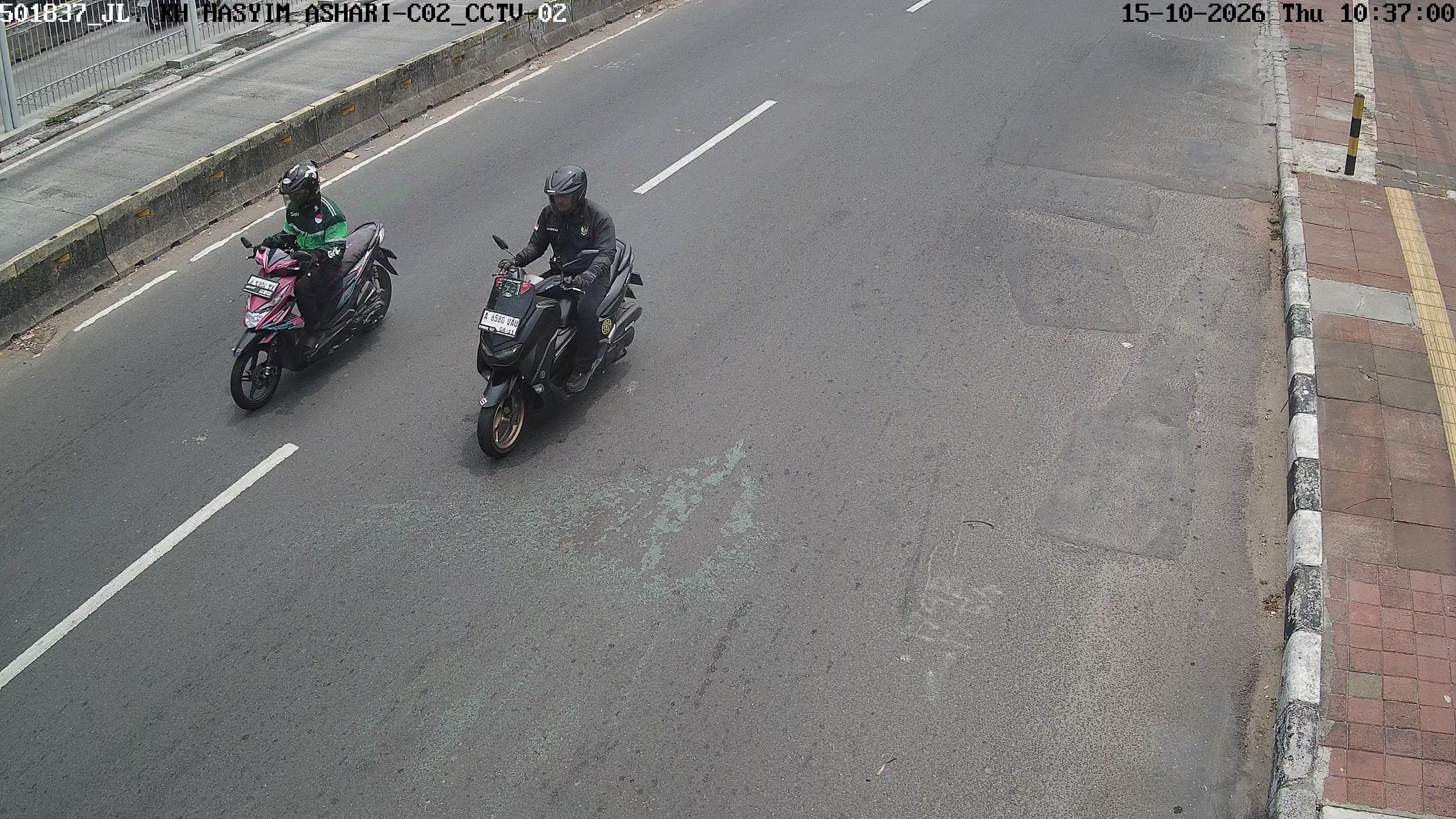 Jl KH Hasyim Ashari 002