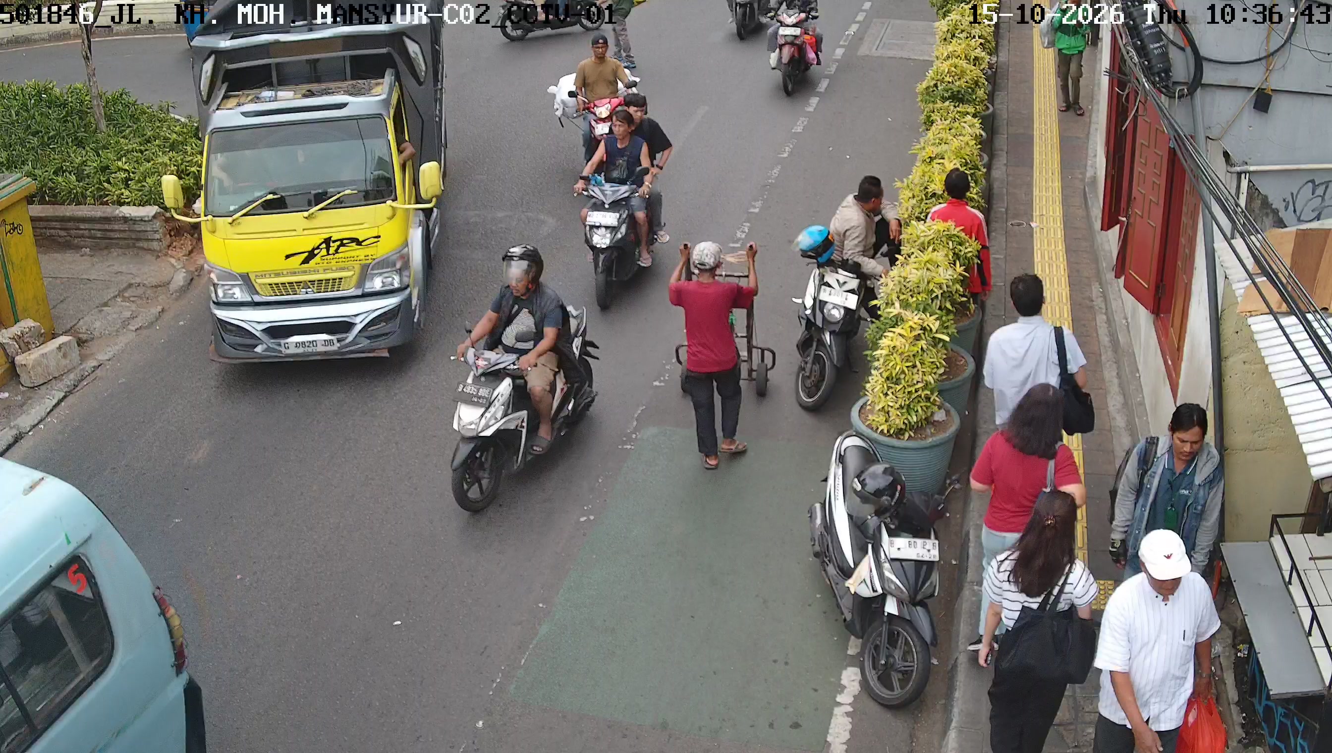 Jl KH Moh Mansyur 001