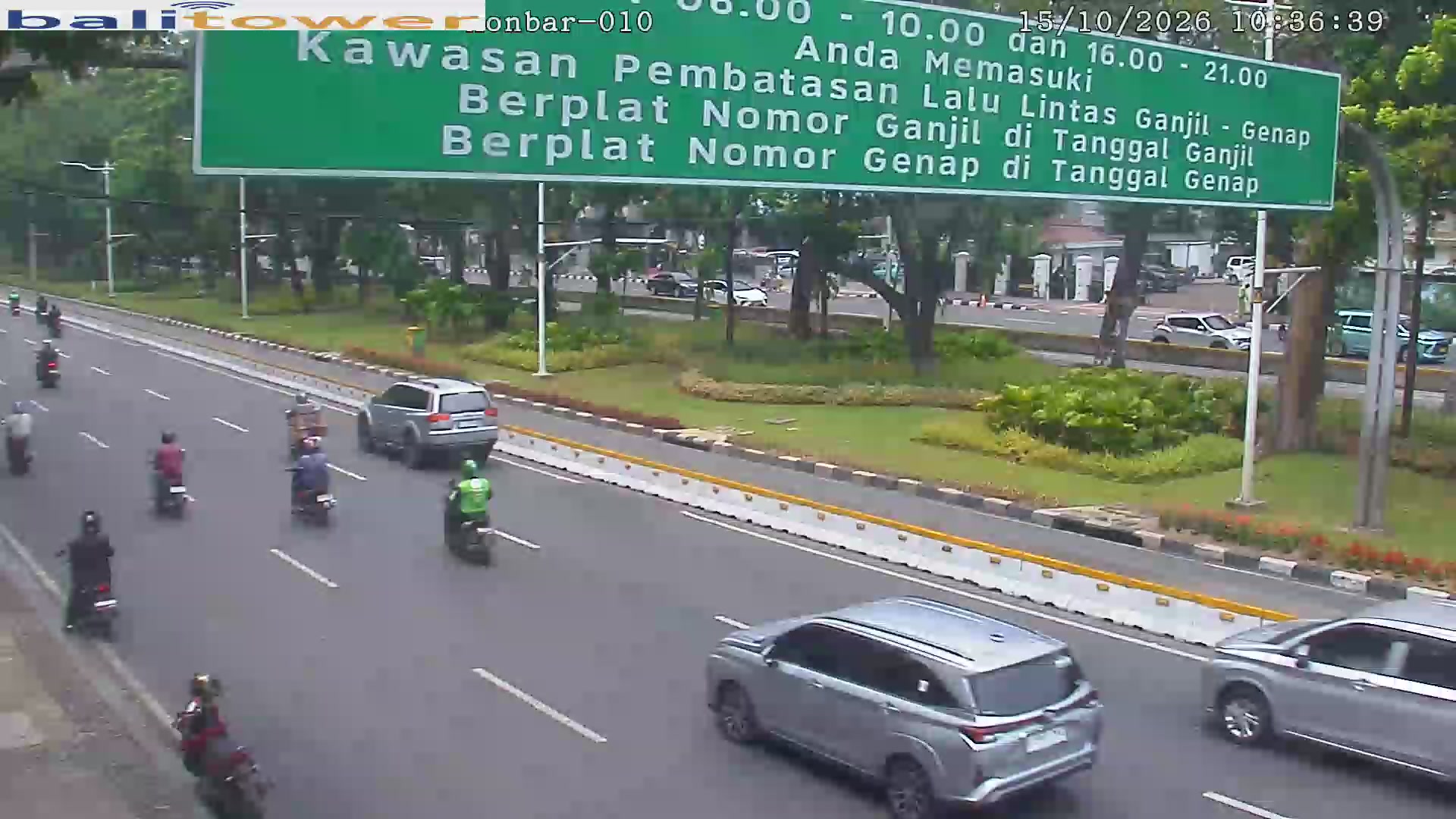 Monas Barat 010 - Monas Barat 02