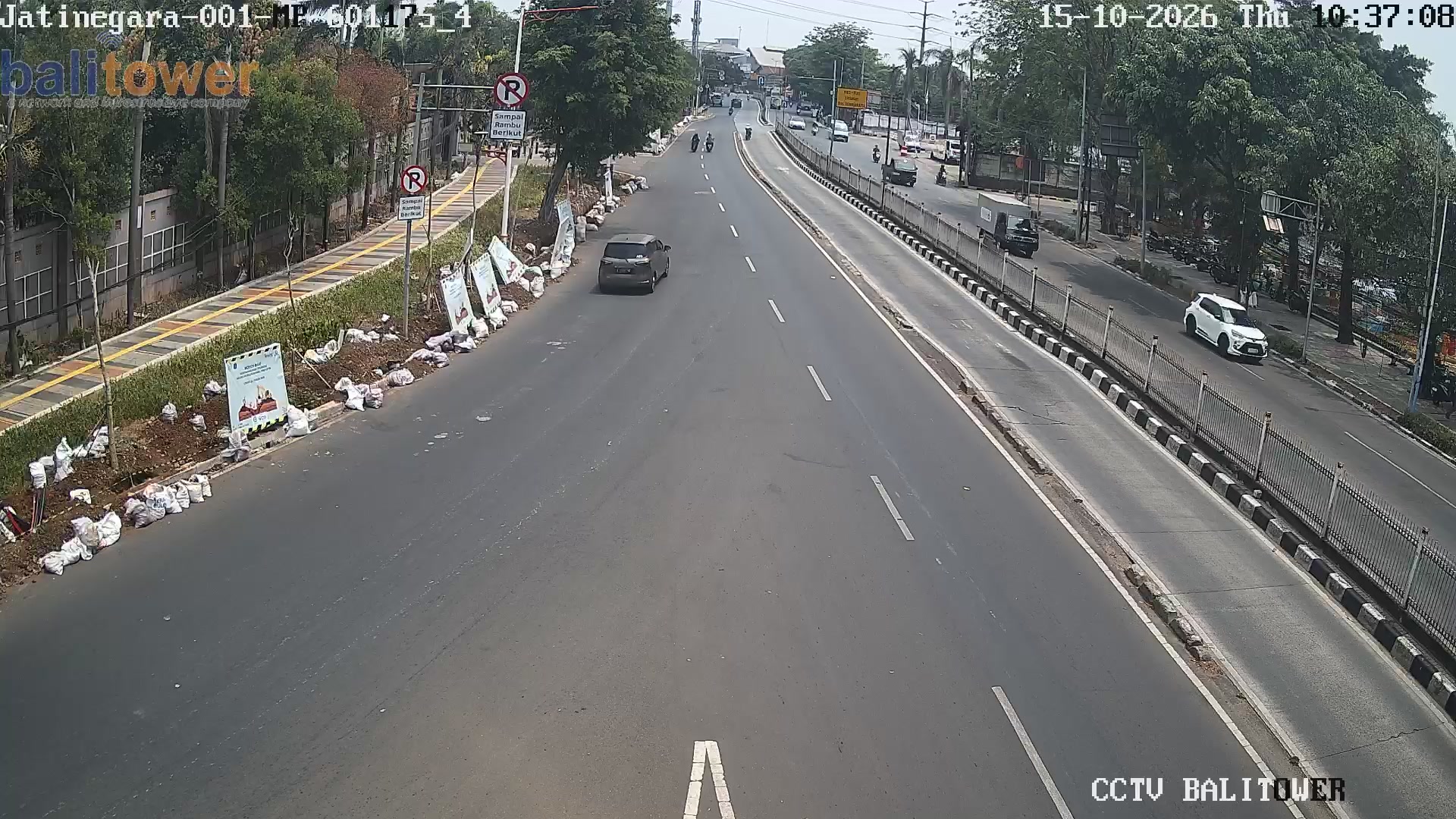 Mp Jatinegara 001 - Jl. Bekasi Raya, lampu merah tugas pulogadung (Taman)