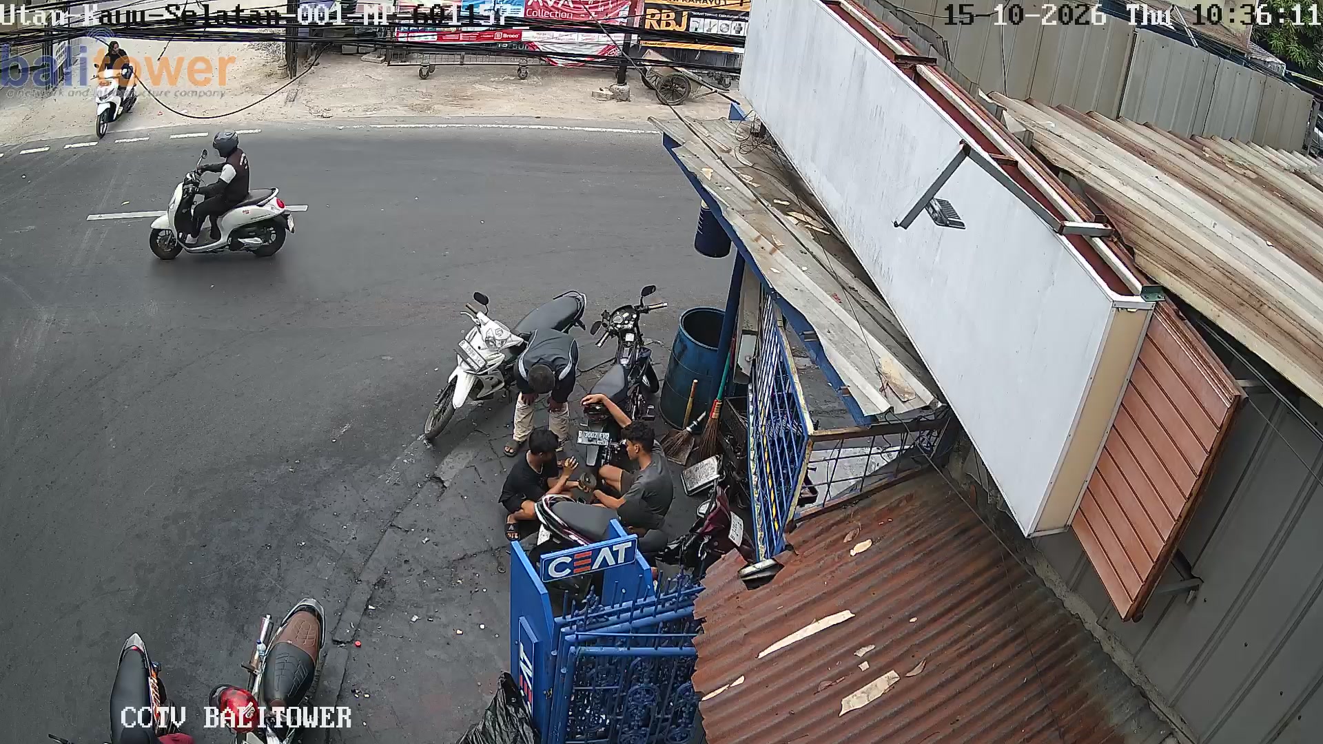 Mp Utan Kayu Selatan 001 - Jl. Galur Sari Timur (samping bantaran kali)