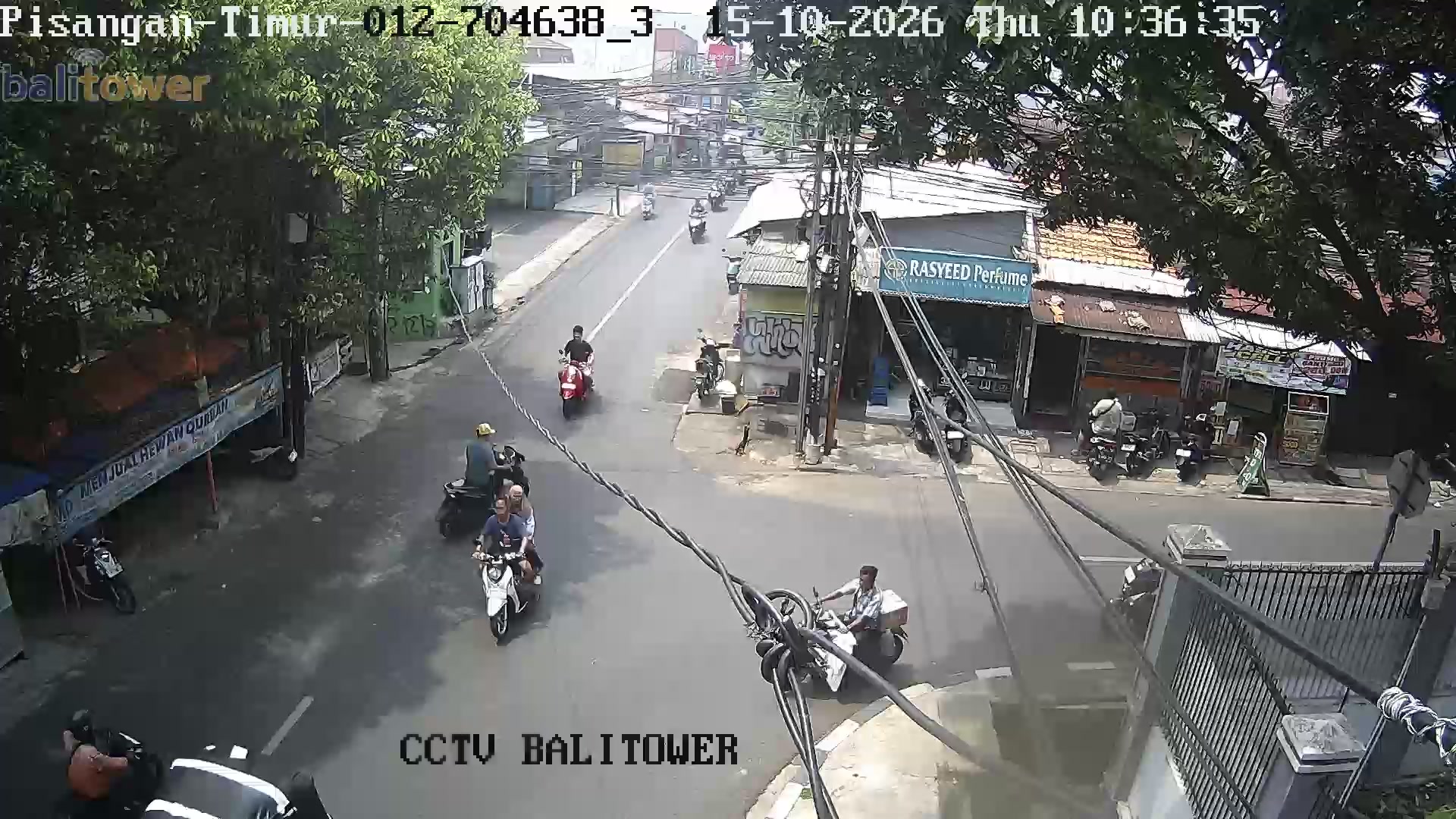 Pisangan Timur 001 - Jl. Bujana Tirta 4 pertigaan Jl. Bujana Tirta Raya