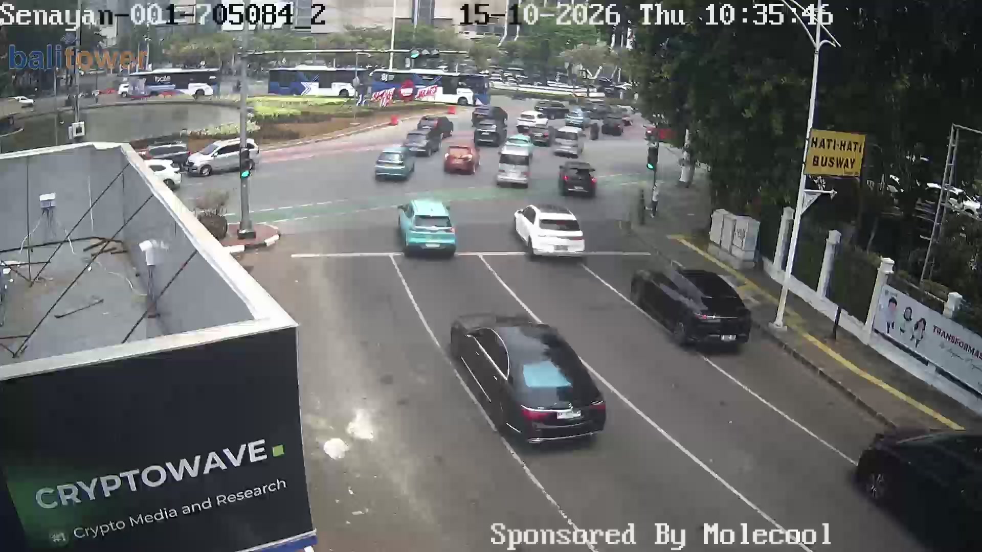 Senayan 002 - Jl. Sisimangaraja, Belakang Pos Pantau Polisi, Selong