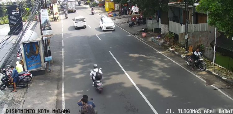 Cctv Jl. Tlogomas Arah Barat ( Hotel Rayz Umm )