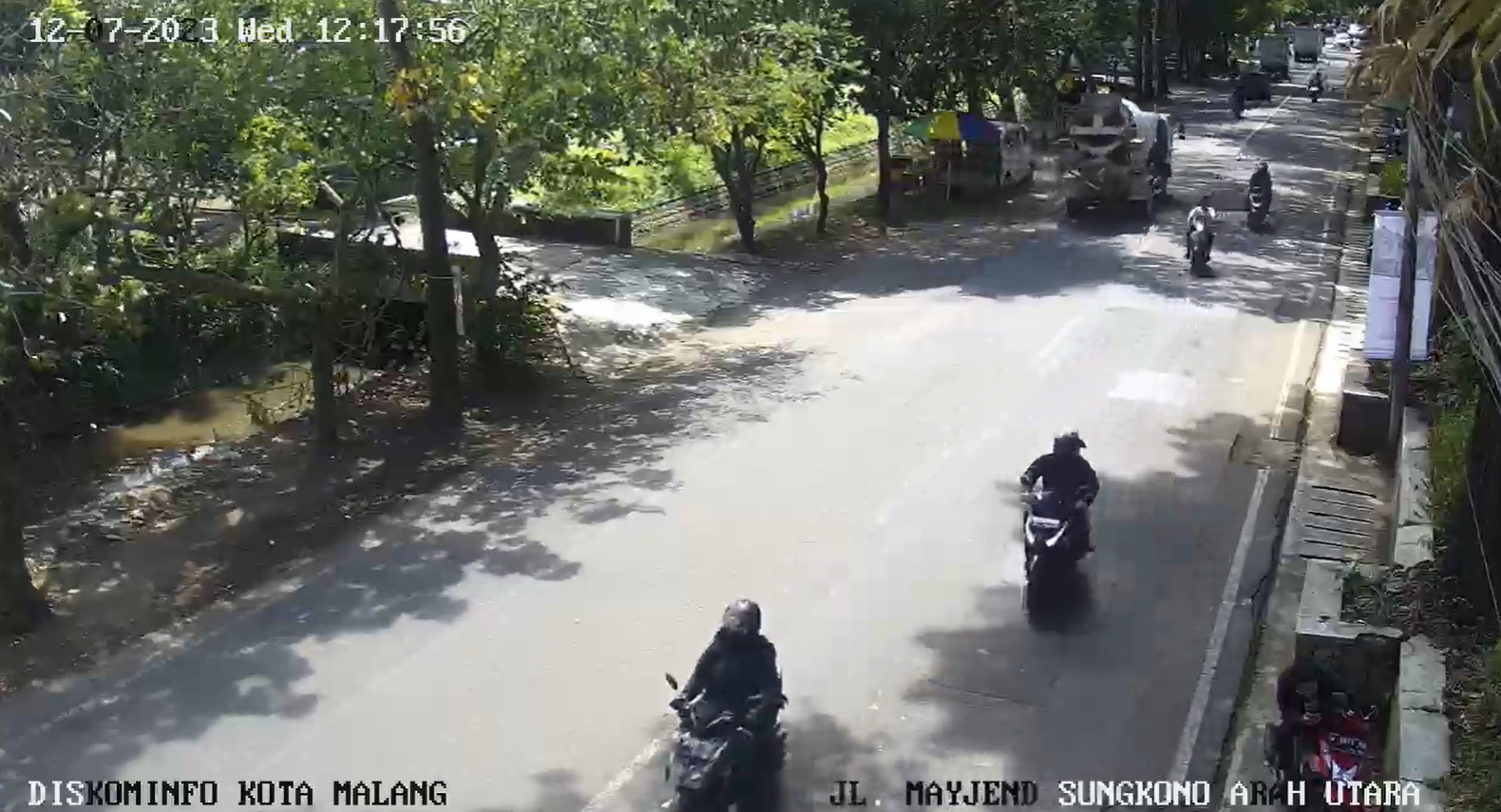 Cctv Jl. Mayjend Sungkono Arah Utara (gor Ken Arok)