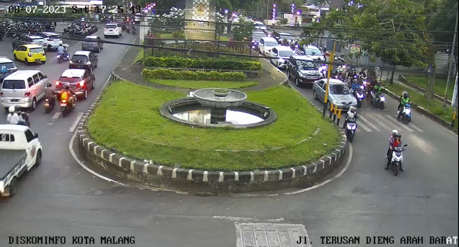 Cctv Jl. Terusan Dieng Arah Barat Unmer Malang