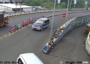 Cctv Jl. Mayjen Sungkono Arah Selatan (jembatan)