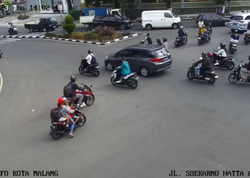 Cctv Jl. Soekarno Hatta Arah Timur Monumen Pesawat
