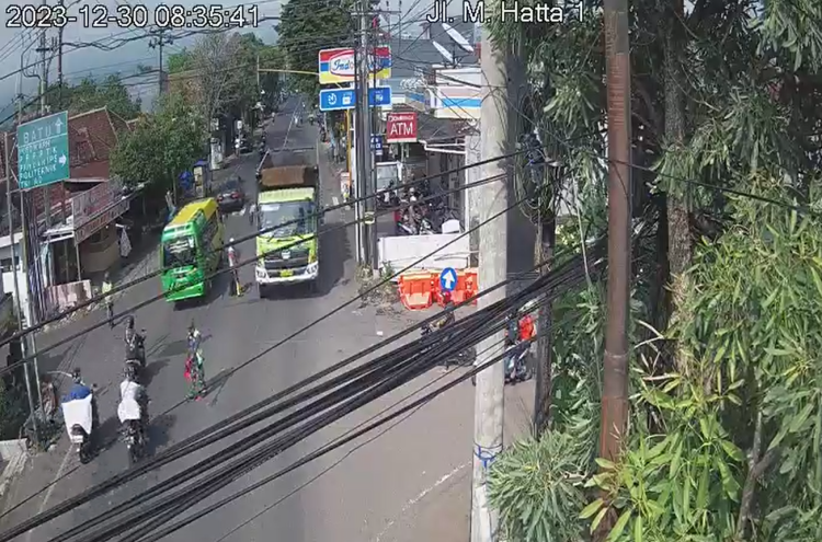 Cctv Dishub Perempatan Arhanud 1 Kota Batu