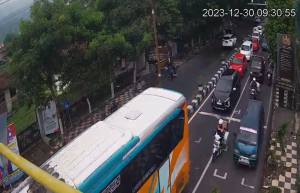 CCTV Dishub Perempatan Songgokerto Kota Batu