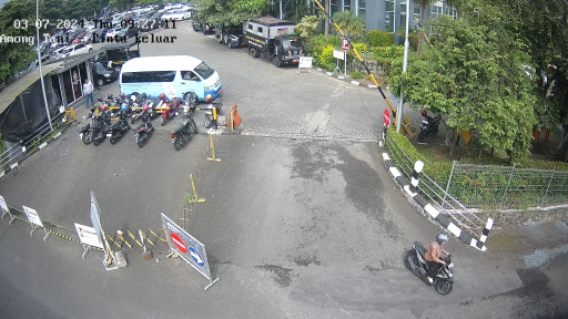 Cctv Kota Batu Bat Pintu Keluar