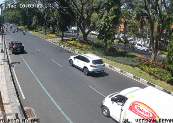 Cctv Jalan Veteran Depan Transmart