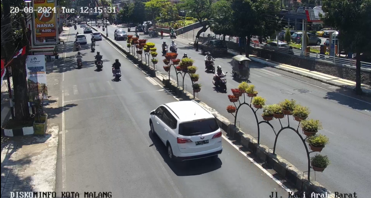 Jalan Kawi Arah Barat Depan Mog