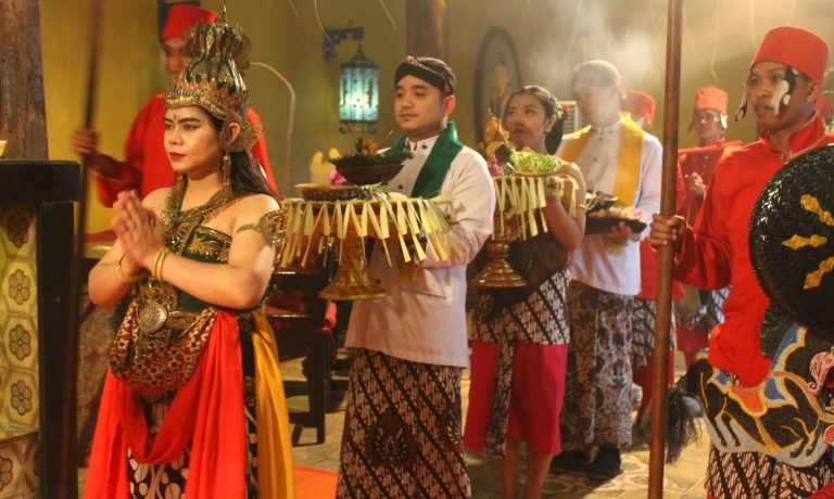 Rayakan Tahun Baru dengan Parade Budaya di Hotel Tugu Malang ‘The Symphony of Nusantara with The Royal Tugu Dom Parade’