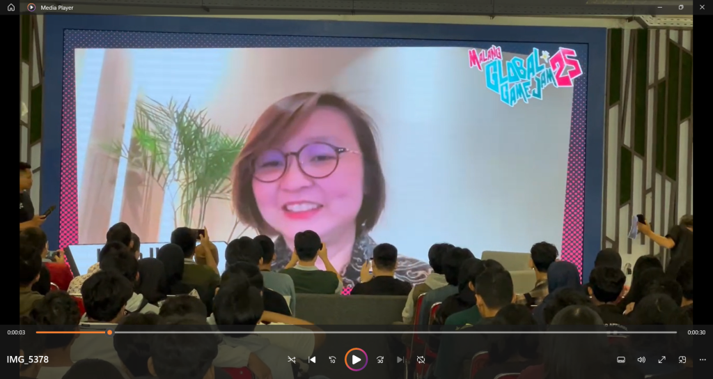 Sambuatn Bu Irene Umar (wakil Menteri Ekraf)