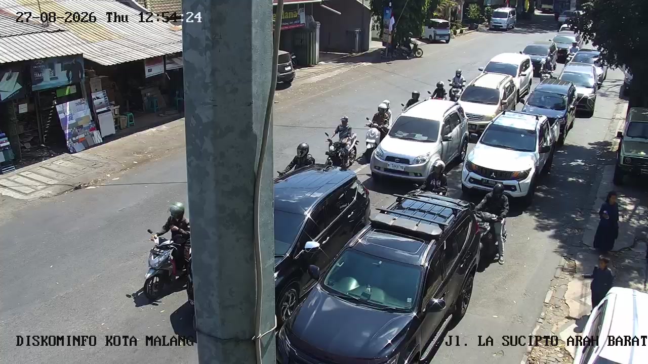 Jl. Laksda Adi Sucipto Arah Barat