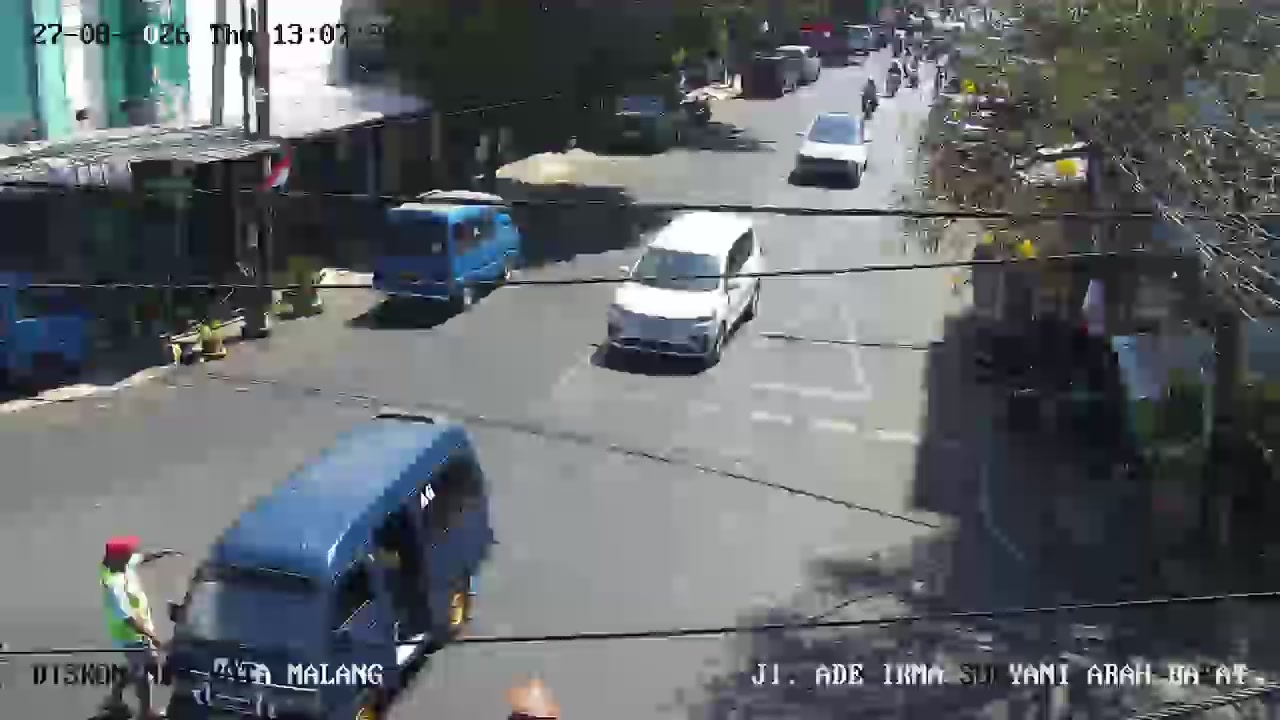 Jl. Ade Irma Suryani Arah Barat