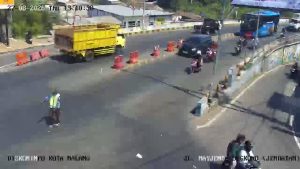 CCTV Jl. Mayjen Sungkono Arah Selatan (Jembatan)