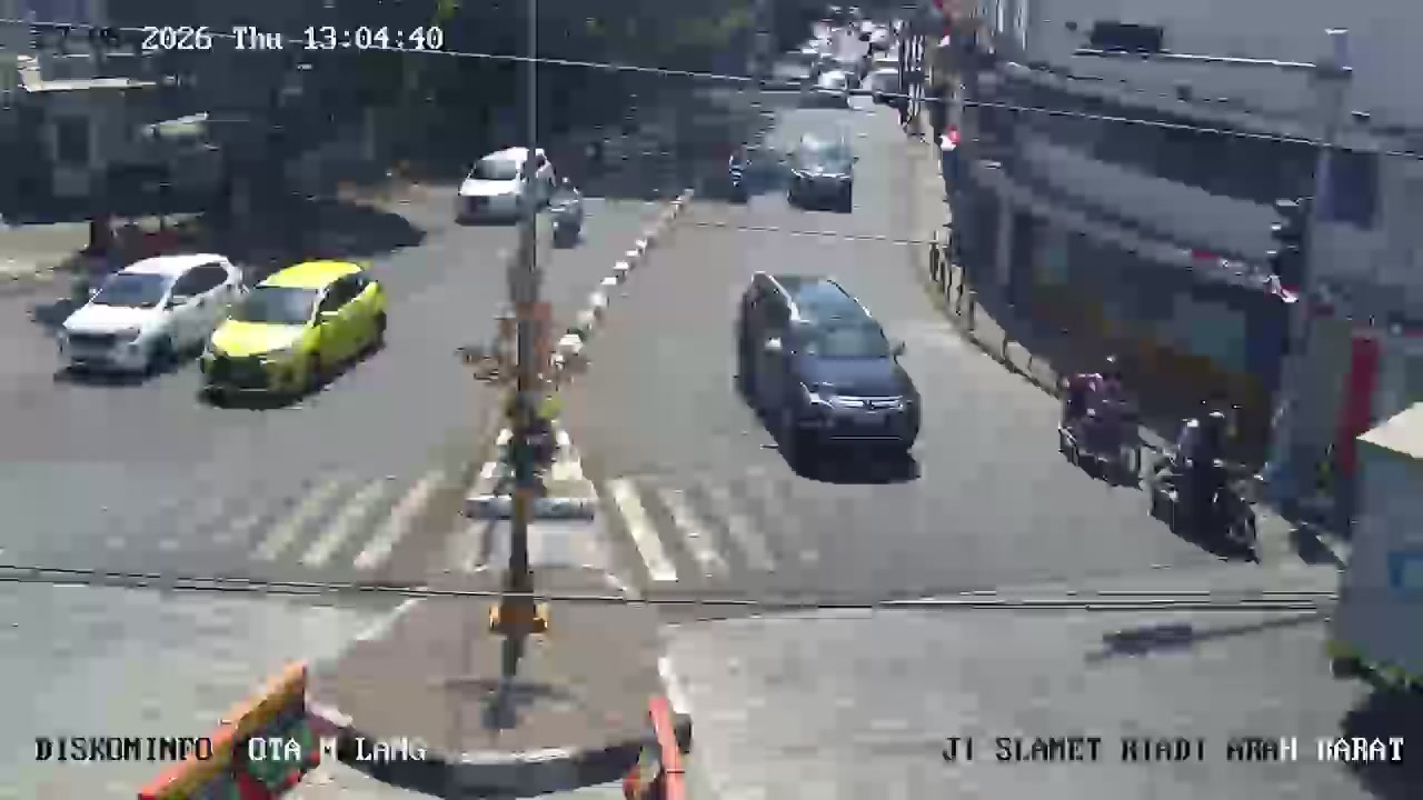 Jl. Brigjend Slamet Riadi Arah Barat