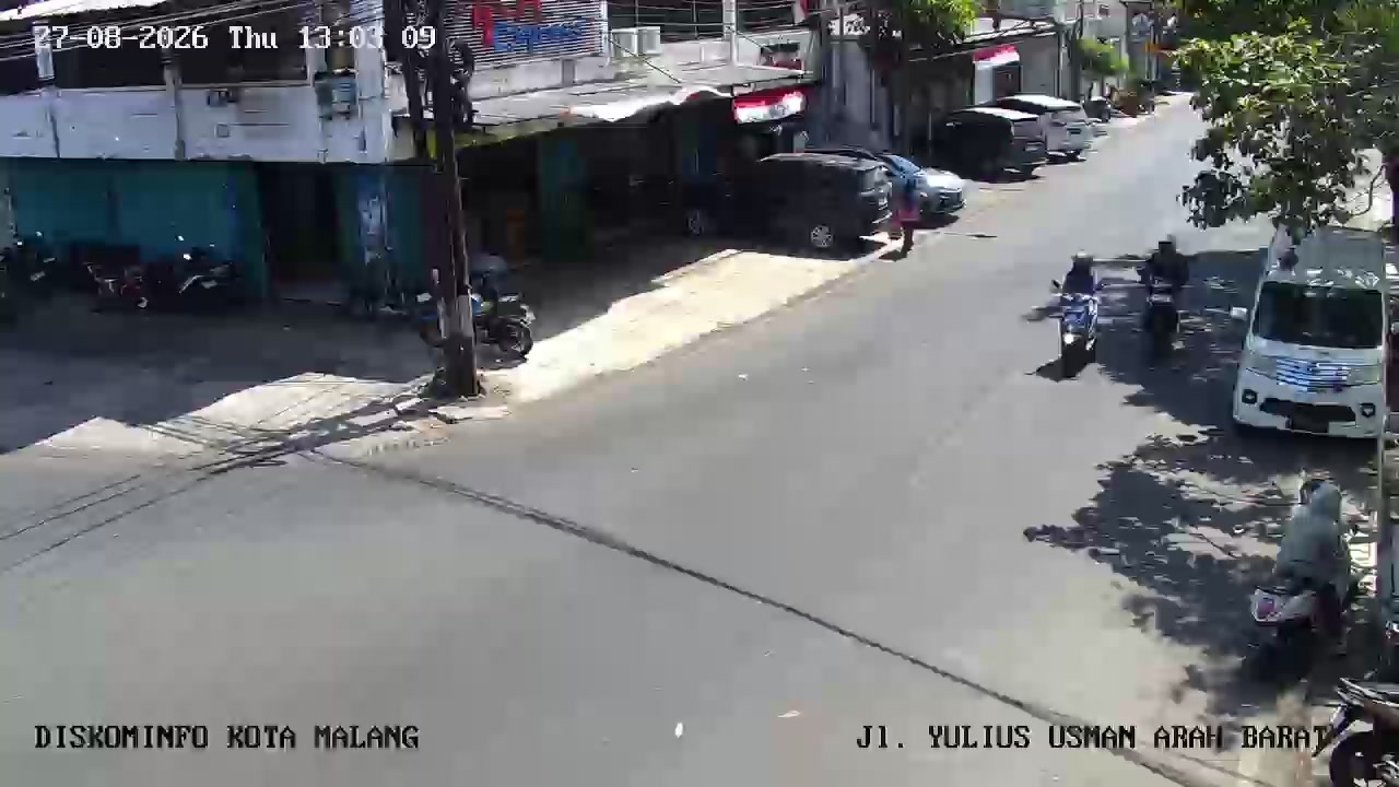 Jl. Yulius Usman Arah Barat