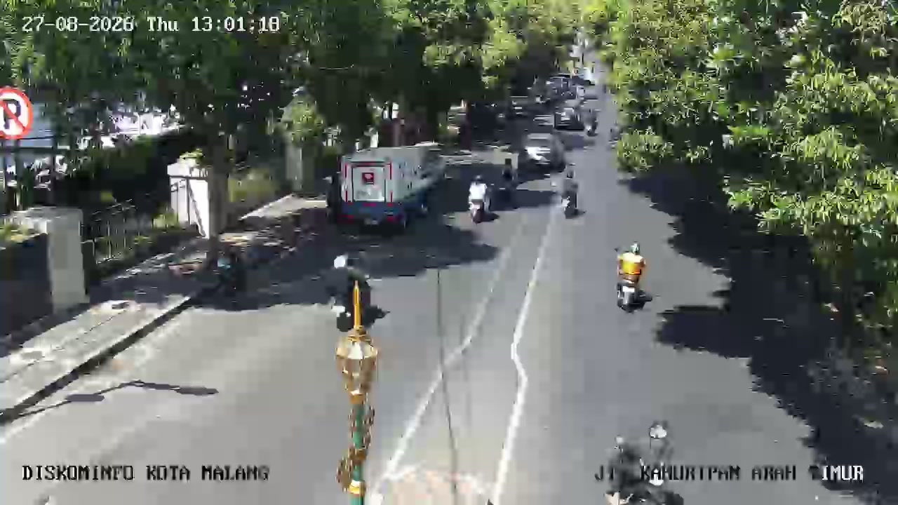 Jl. Kahuripan Arah Timur