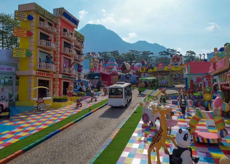 Animal Town Drive Thru Park