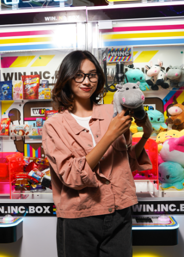 Bermain Mesin Capit Seru Di Virtual Immersive Park, Jatim Park 2