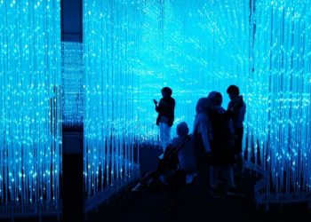 Milenial Glow Garden Lighting Show Spektakuler Dan Terbesar Di Asia Tenggara Milik Jawa Timur Park 3