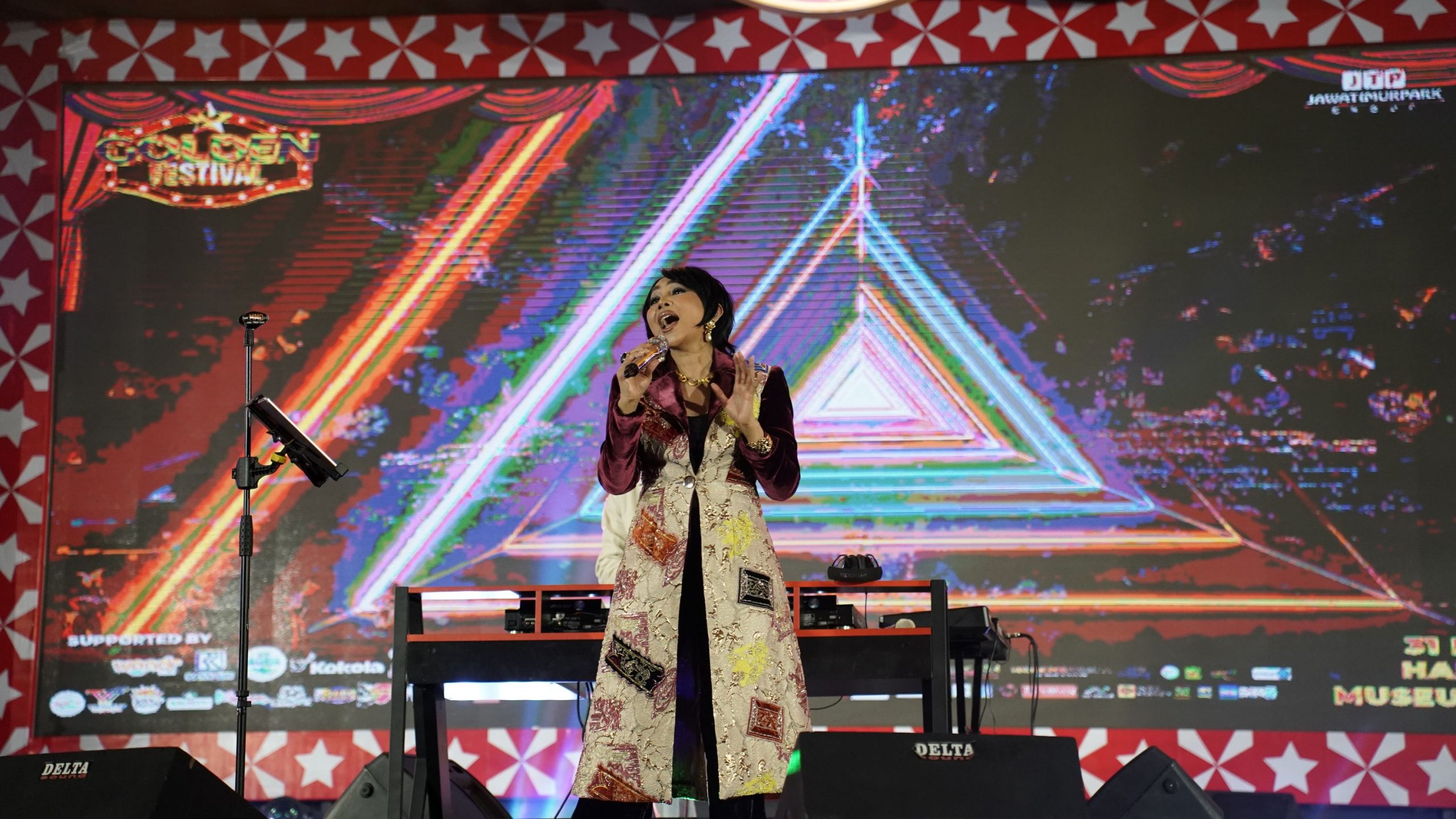 Manajemen Museum Musik Dunia Juga Mendatangkan Guest Star Spesial Yaitu Electroma (dewi Gita Dan Kenny Gabriel)