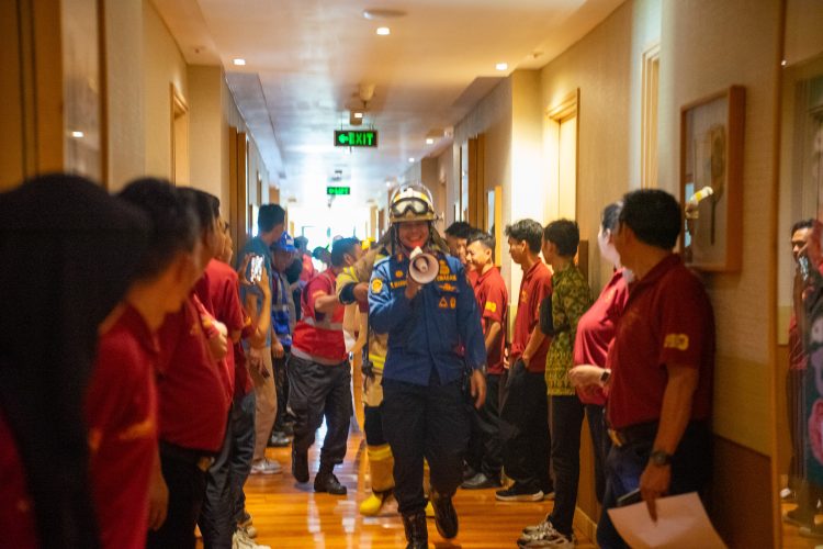 Pelatihan Evakuasi Gedung Bertingkat Dan Pemaparan K3 Pemadaman Kebakaran