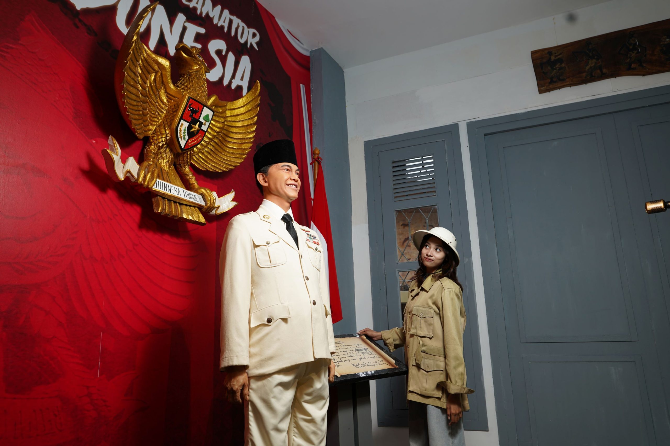 Soekarno Corner The Legend Stars Jawa Timur Park 3