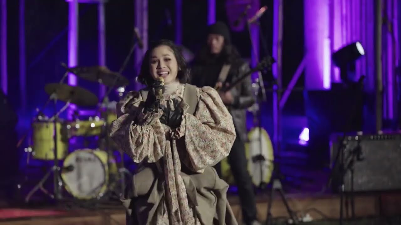 Andien Moving On (live In Jazz Gunung Bromo 2022)