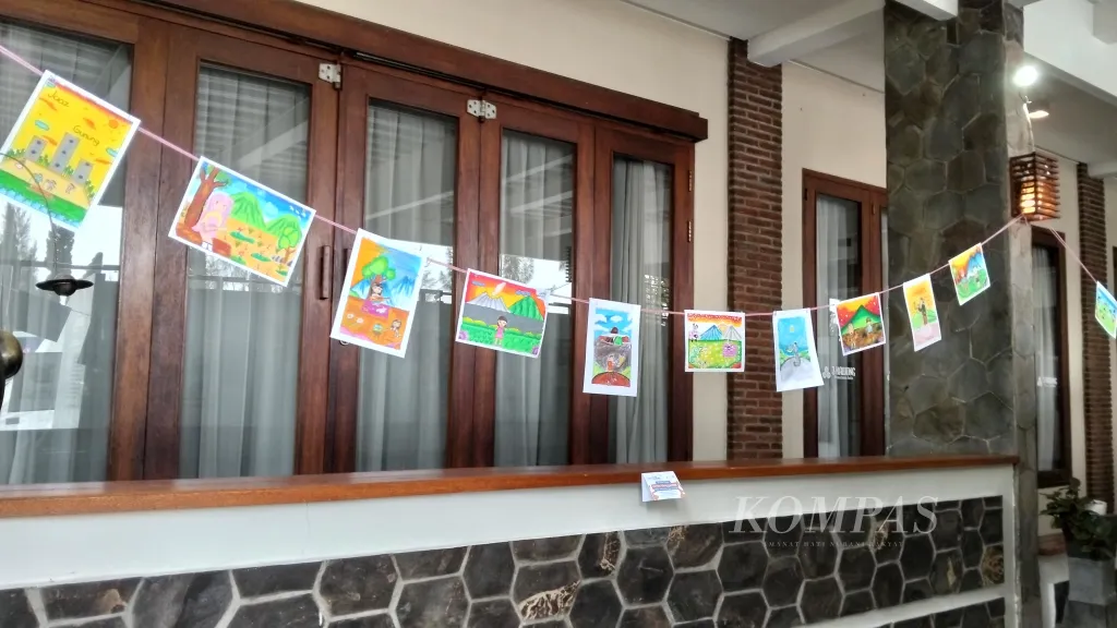 Gambar Karya Anak Anak Suku Tengger