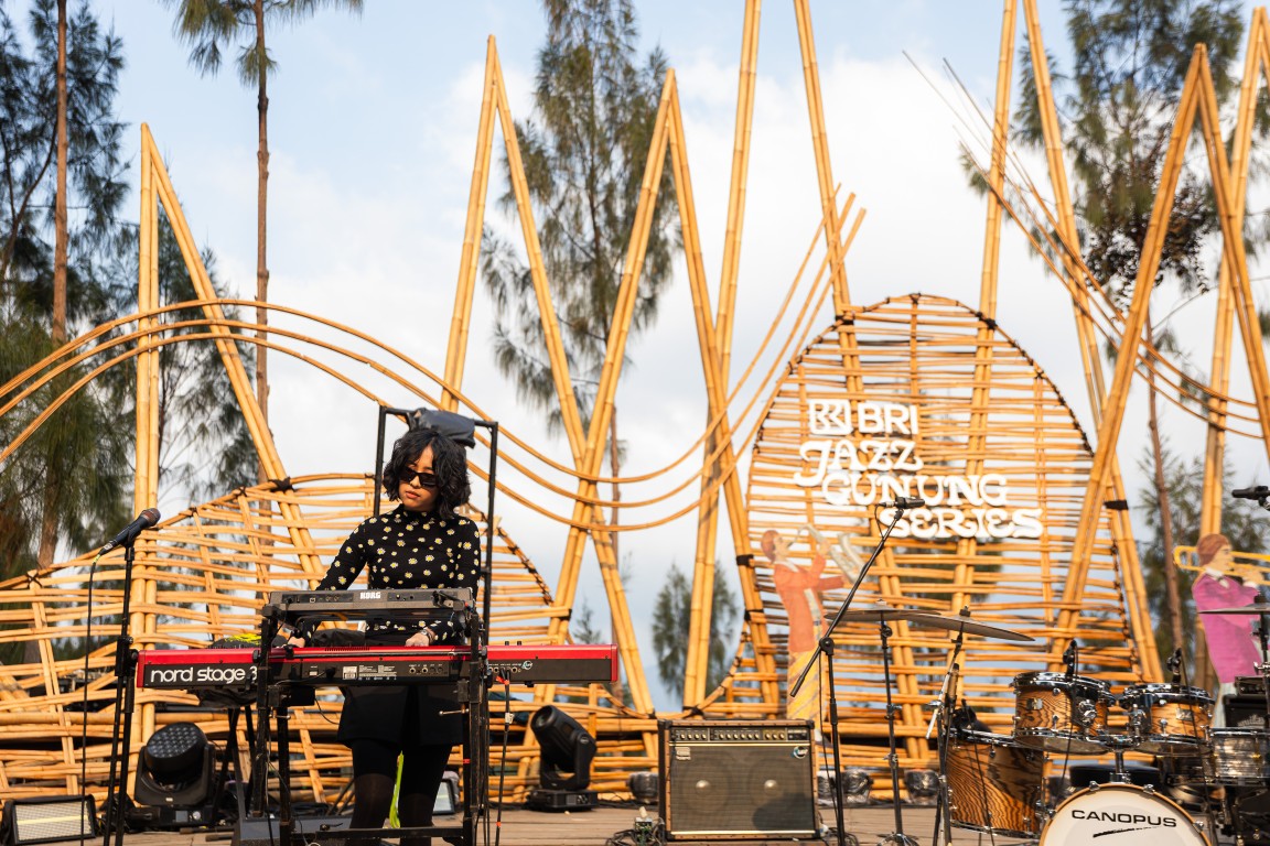 Bri Jazz Gunung (14)