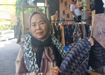 Umkm Batik Dan Kuliner Ramaikan Gelaran Jazz Gunung Bromo 2023