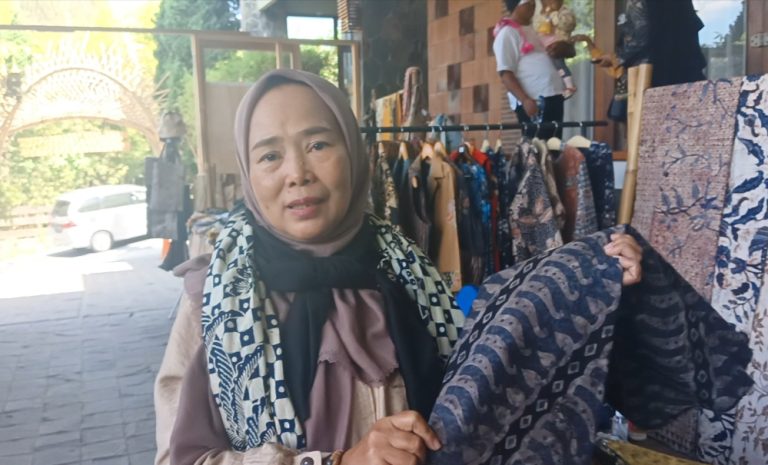 UMKM Batik dan Kuliner Ramaikan Gelaran Jazz Gunung Bromo 2023