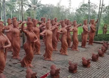 Taman Gandrung Terakota, Wisata Kebudayaan Di Banyuwangi