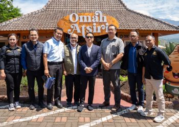 Wahana Edukasi Omah Atsiri Batu Love Garden