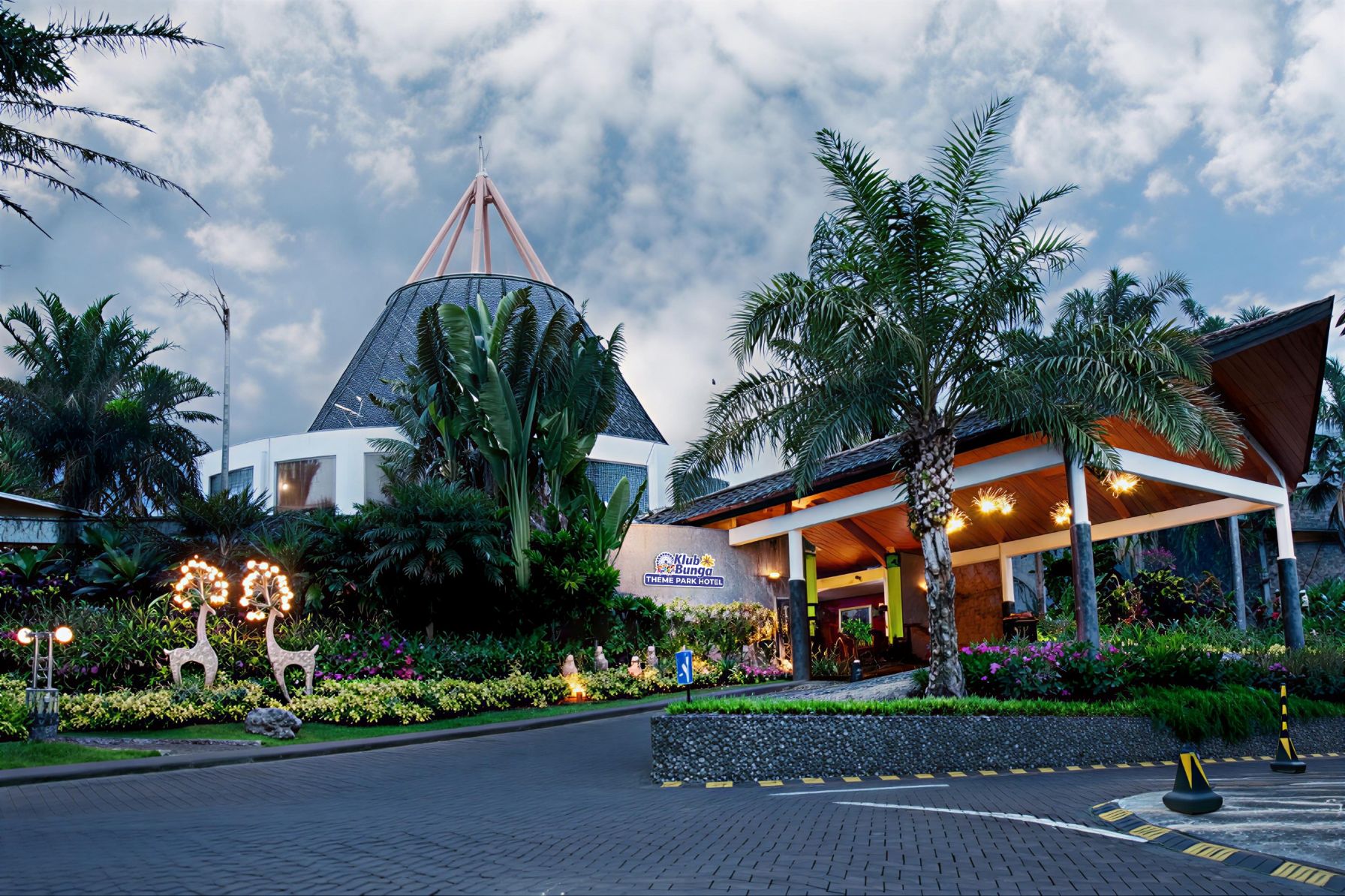 Klub Bunga Theme Park Hotel
